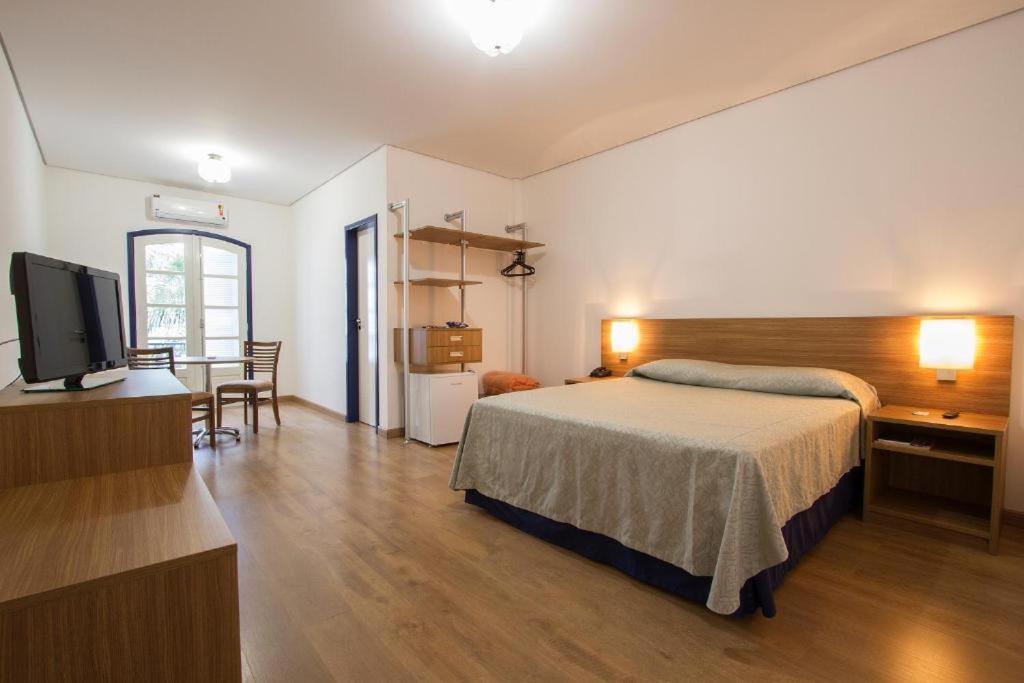 Vitoria Palace Hotel Lavras Δωμάτιο φωτογραφία